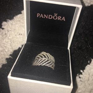 Pandora feather ring size 7 with box